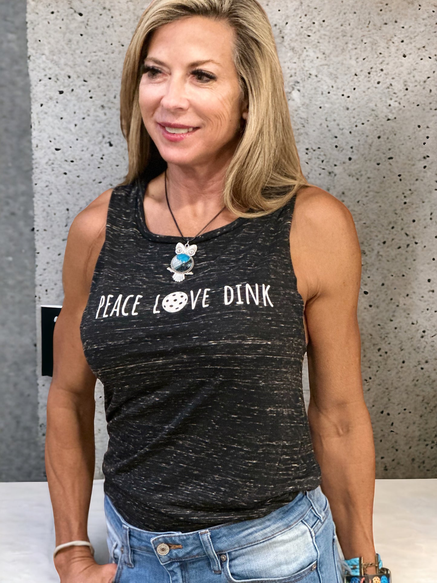 PICKLEBALL Ladies Muscle Tank - PEACE LOVE DINK